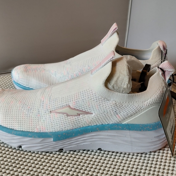 Avia Women's Slip On Athletic Sneakers - Picture 6 of 8